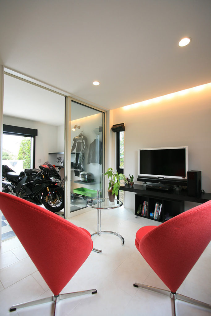 Re Stripe Box | デザイン住宅の株式会社ぶすじま建設