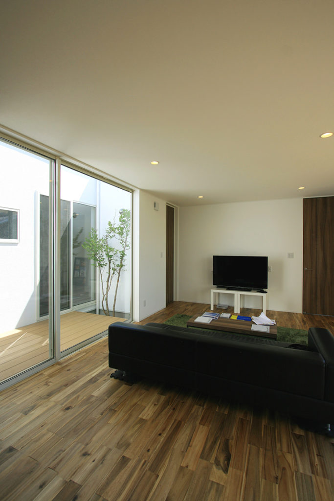 S mil e | デザイン住宅の株式会社ぶすじま建設