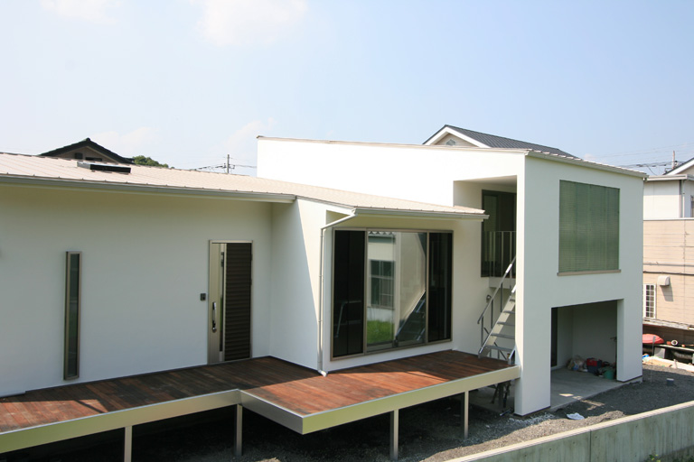 Terrace - H | デザイン住宅の株式会社ぶすじま建設