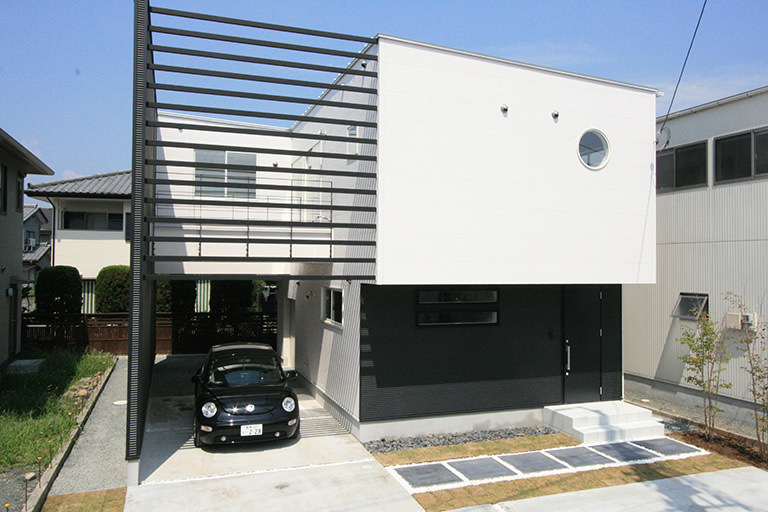 ガレージ付住宅 | デザイン住宅の株式会社ぶすじま建設