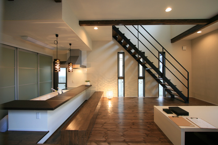 粋な佇まい | デザイン住宅の株式会社ぶすじま建設