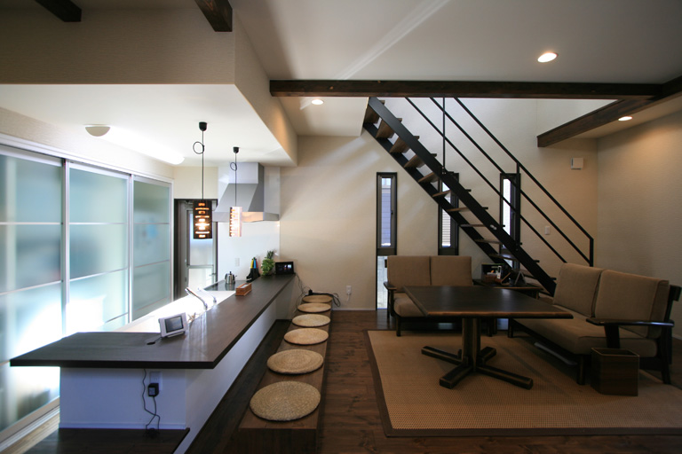 粋な佇まい | デザイン住宅の株式会社ぶすじま建設