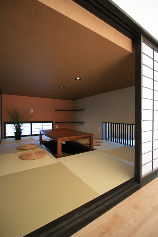 BIKE Garage | デザイン住宅の株式会社ぶすじま建設