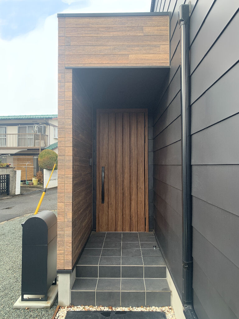 バイクガレージ - de-LIFE | デザイン住宅の株式会社ぶすじま建設