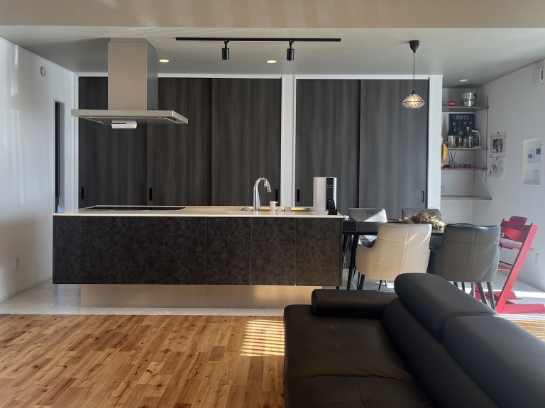 Chic modern | デザイン住宅の株式会社ぶすじま建設