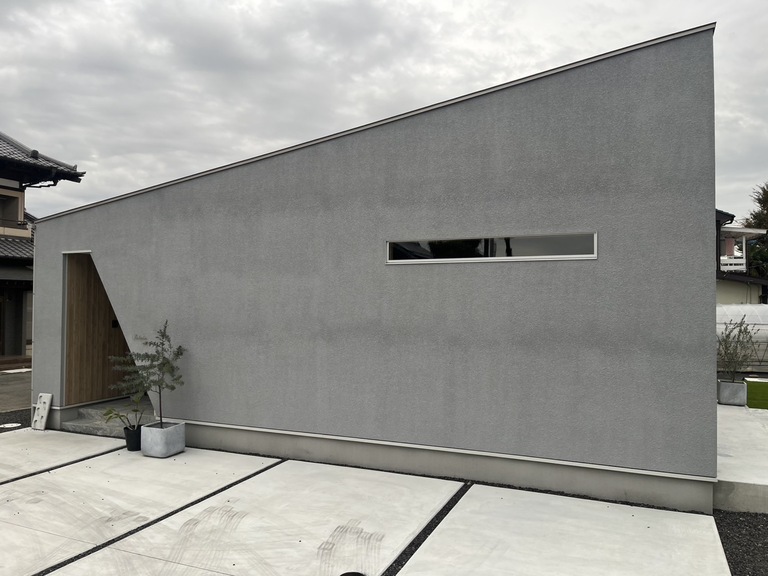 Gray　×　Wood | デザイン住宅の株式会社ぶすじま建設