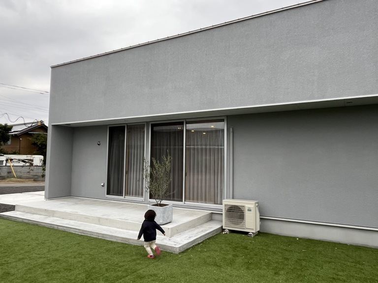 Gray　×　Wood | デザイン住宅の株式会社ぶすじま建設